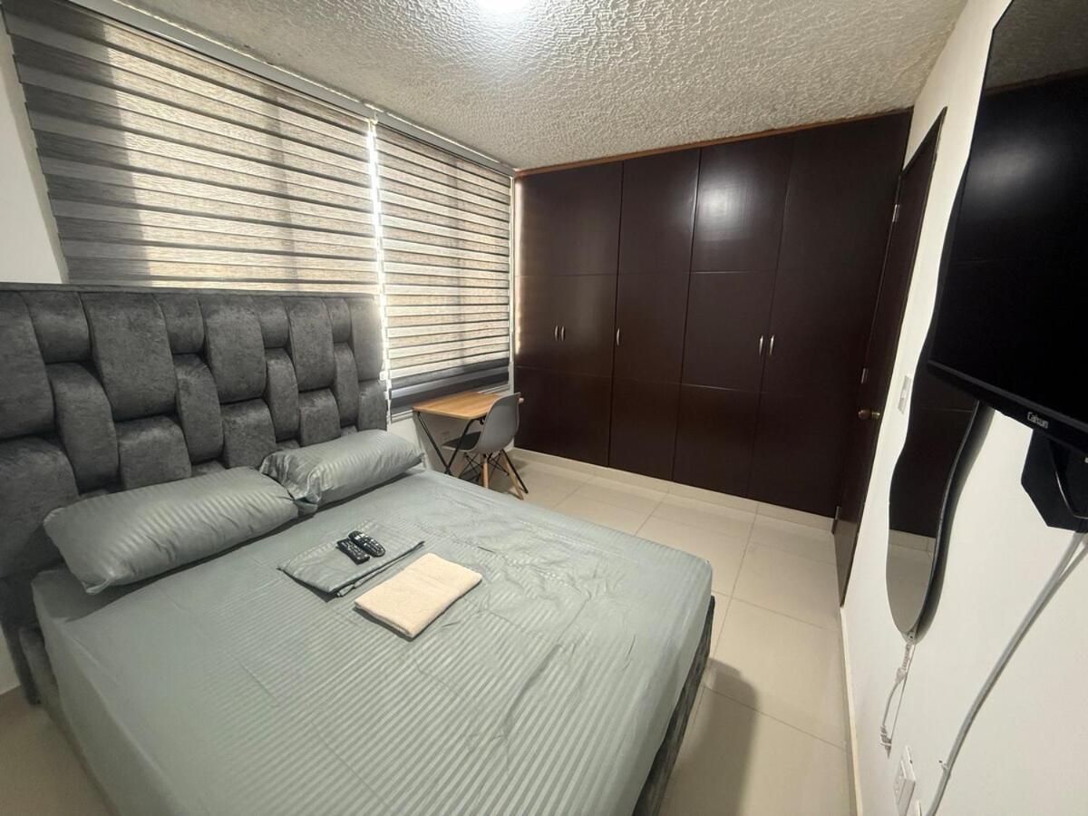 Hermosa Habitacion A Una Cuadra Del Ventura Plaza 3 Cucuta Exterior photo