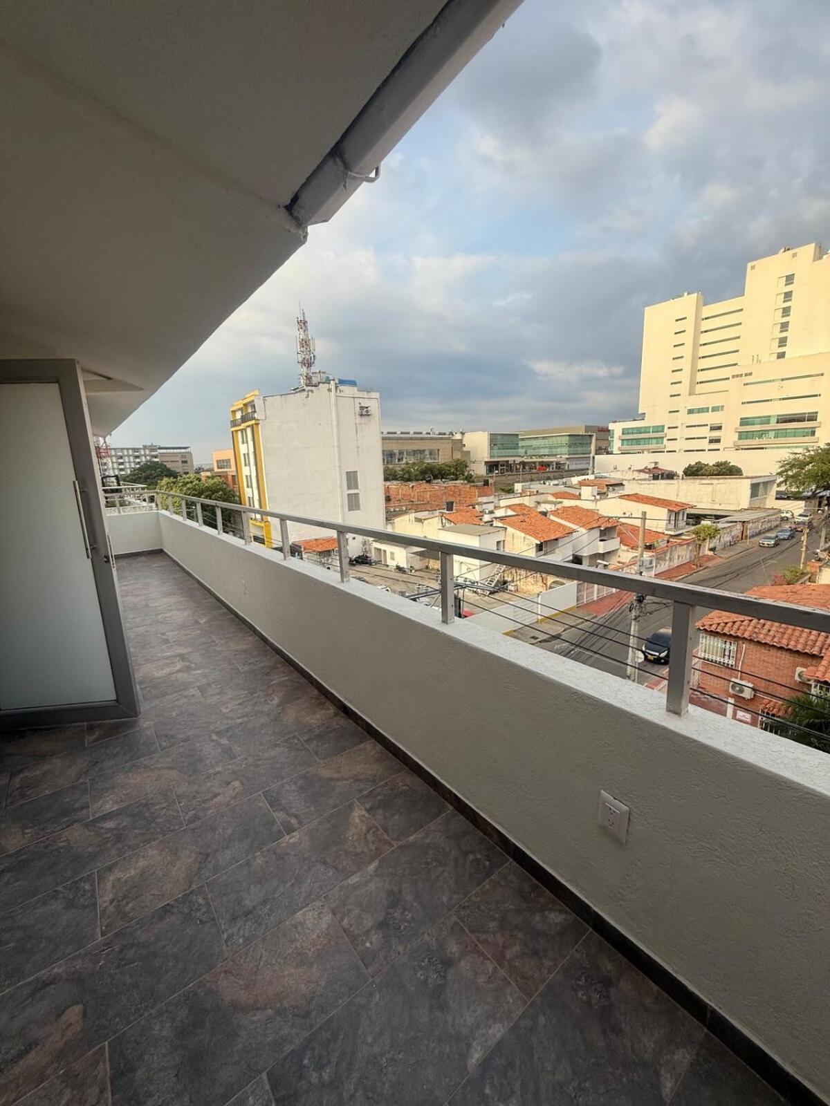 Hermosa Habitacion A Una Cuadra Del Ventura Plaza 3 Cucuta Exterior photo